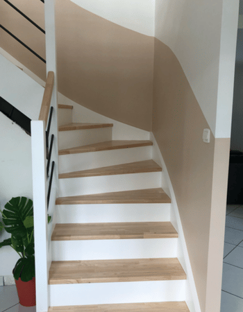 peinture sous-bassement escalier